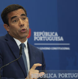 Governo justifica prémio na aquisição de 13,7% da REN com influência e dimensão da operação