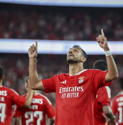 LE: Benfica bate Aarhus e fica mais perto da fase de liga