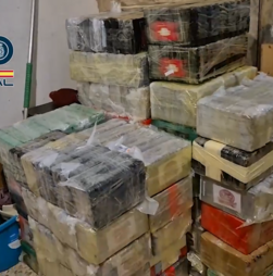 Polícia espanhola apreende mais de 1,4 toneladas de cocaína escondida em casas na Galiza