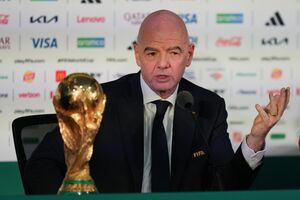 Gianni Infantino, presidente da FIFA, fala em conferência