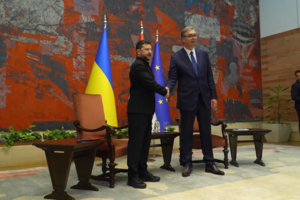 Zelensky reúne-se com presidente sérvio em primeira visita oficial a Belgrado  