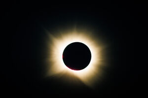 Eclipse total do sol captado no Parque Natural do Montesinho, em Bragança
