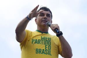 Flávio Bolsonaro na campanha presidencial