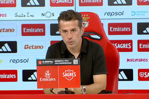 Marco Silva e a vitória sobre o Aarhus: "Totalmente justa e teria de ser por números maiores"