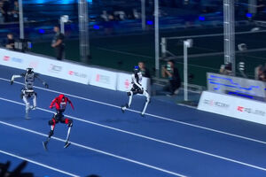 Robô humanoide bate recorde de Usain Bolt nos 100 metros nos Jogos de Robótica de Pequim