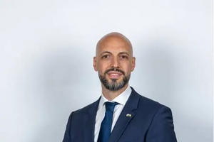 Francisco Gomes recebeu bolsa direta do Governo Regional da Madeira
