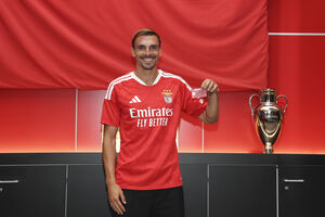 João Palhinha apresentado no Benfica