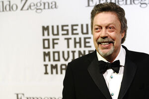 Tim Curry, ator de "The Rocky Horror Picture Show" e "It", morreu aos 80 anos