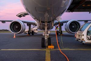 Engenharia aeroespacial abrange domínios como aviação e aeronáutica