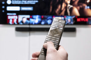 Os serviços de transmissão em streaming de filmes, séries e desporto - como a Netflix - são subscritos por 32,7% dos residentes da União Europeia