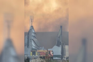 Ataque russo atinge habitações e armazéns na cidade ucraniana de Boryspil