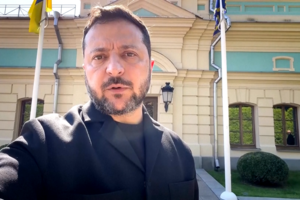 “Uma situação terrível”: Zelensky condena ataque russo que provocou dezenas de mortos em Bucha 