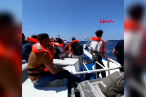 Pelo menos sete mortos em naufrágio de ferry com mais de 200 pessoas a bordo ao largo do Chipre 