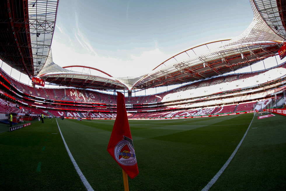 Estádio da Luz preparado para jogo