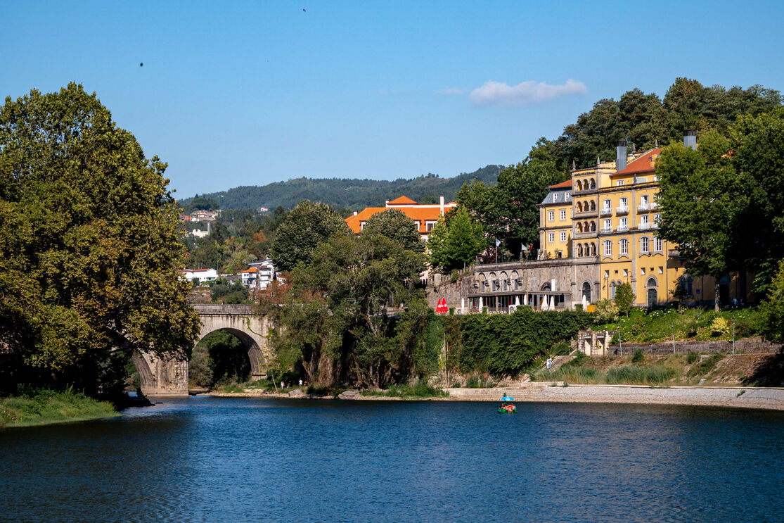 Amarante é uma terra encantada, repleta de sabores, lugares majestosos e gentes únicas.