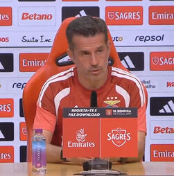 Marco Silva e o momento de Prestianni: 'Se está a jogar como está é porque trabalha de forma exemplar'