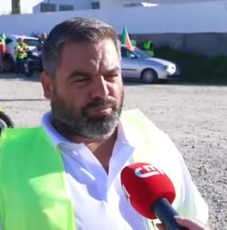 Manifestação em Espinho contra preço dos combustíveis e custo de vida