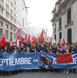 Detidas quase 300 pessoas em manifestações em memória das vítimas de Pinochet no Chile