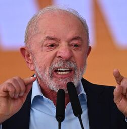 Lula da Silva apela ao voto no Brasil para evitar que 'aconteça o que aconteceu na Venezuela'