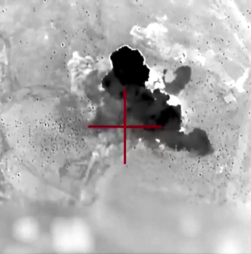 Forças Armadas no Iémen divulgam vídeo do que dizem ser ataques contra alvos houthis