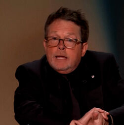 Michael J. Fox fala abertamente sobre Parkinson ao receber prémio humanitário nos Emmys 