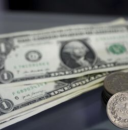 Reserva Federal americana decide por unanimidade subir taxas de juro