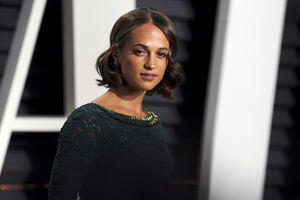 Alicia Vikander