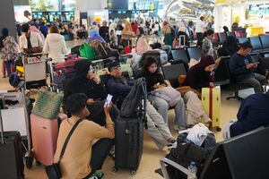 Passageiros retidos no aeroporto