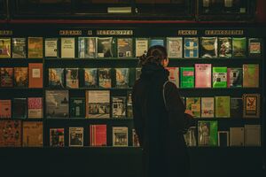 Letónia proibe importação de livros russos e bielorrussos