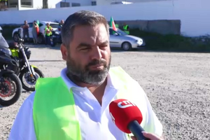 Manifestação em Espinho contra preço dos combustíveis e custo de vida