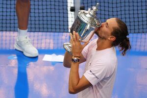 Zverev bateu na final o norte-americano Ben Shelton