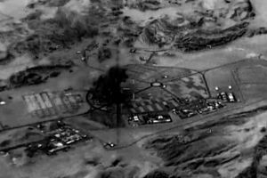Imagens mostram operação da Força Aérea dos EUA onde militar é resgatado no Irão