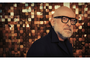 Mario Biondi celebra 20 anos de carreira na Casa da Música