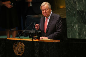 Guterres defende que decisões de vida ou morte não sejam entregues à IA