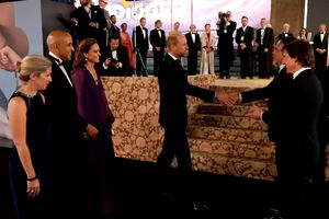Príncipe William e Kate Middleton reencontram-se com Tom Cruise na estreia do filme 'Digger'
