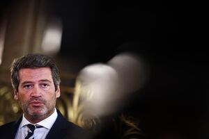 O presidente do partido Chega, André Ventura, em conferência de imprensa