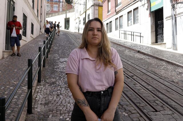 Jéssica Barros faz o trajeto a pé, diariamente