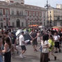 Centenas de pessoas acamparam no centro de Madrid em protesto contra crise na habitação e despejo de idosa