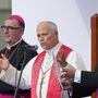 Papa condena legalização do aborto e eutanásia 'sob o pretexto de falsa compaixão'