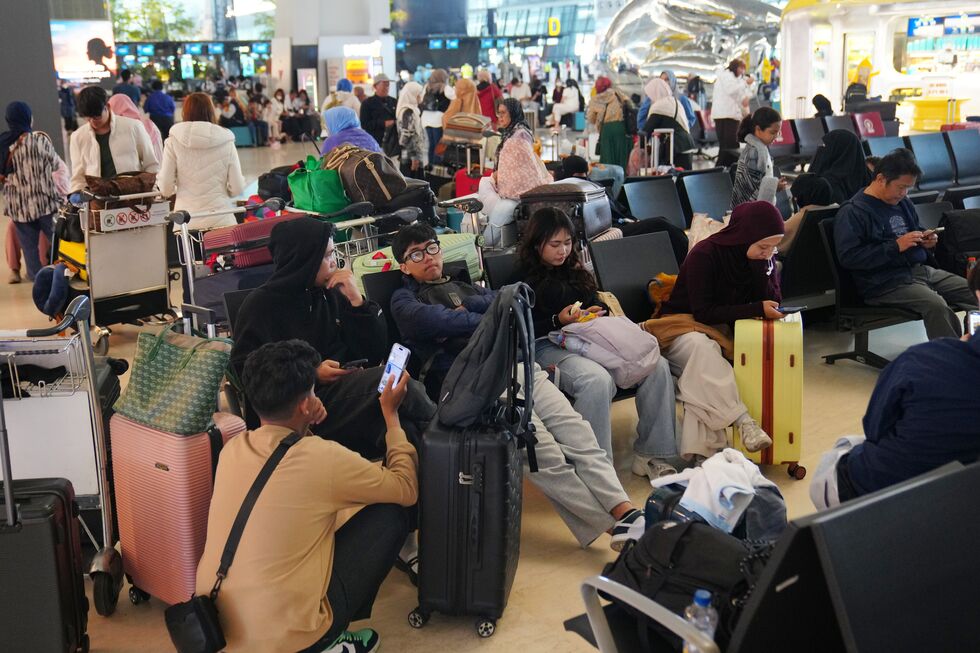 Passageiros retidos no aeroporto