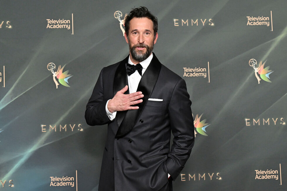 O ator norte-americano Noah Wyle, protagonista de "The Pitt"