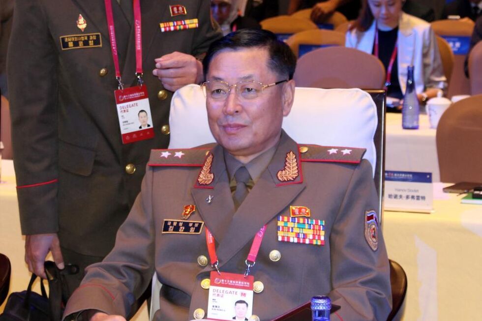  Kim Kang Il, vice-ministro da Defesa norte-coreano