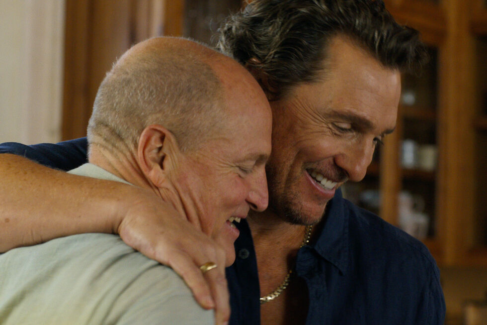 Matthew McConaughey e Woody Harrelson reencontram-se na série "Irmãos"