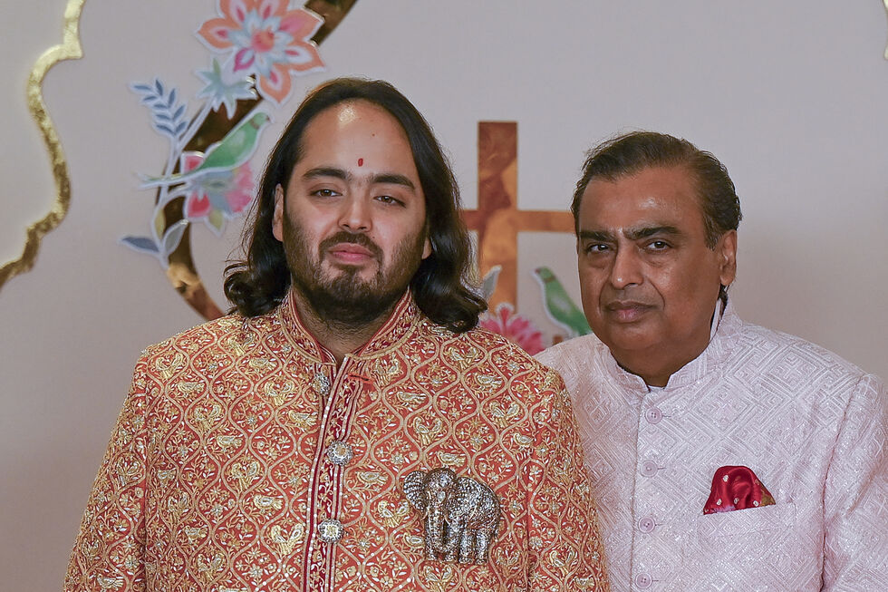 Anant Ambani e o pai, Mukesh