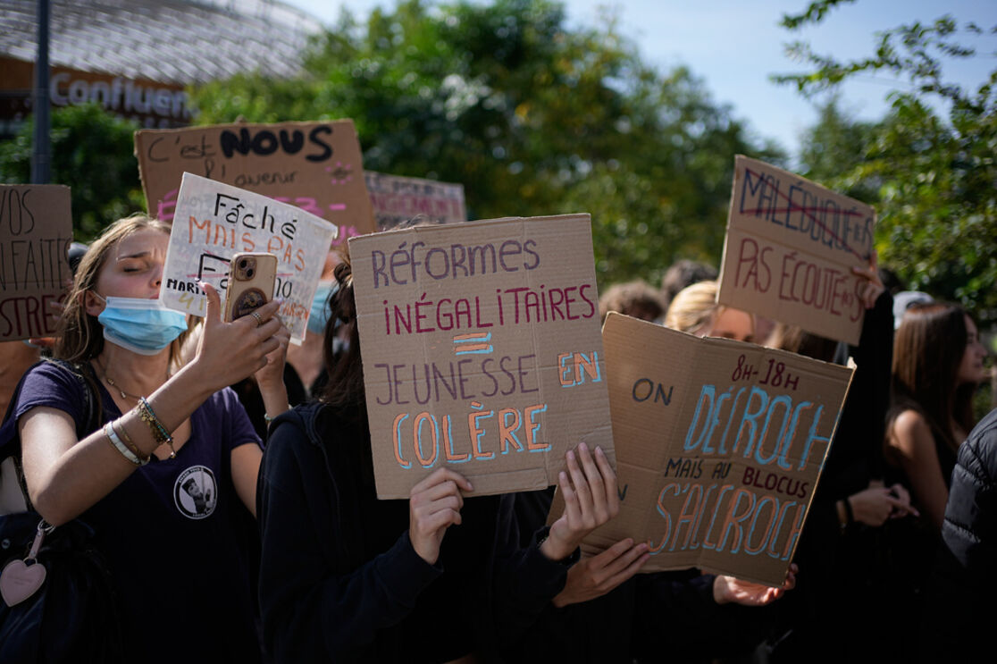 Protestos estudantis espalharam-se por vários pontos de França
