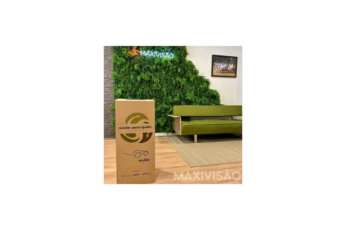 Reciclar para ajudar óculos usados