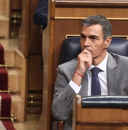 Pedro Sánchez reconhece quebra de confiança em rede de alta velocidade em Espanha