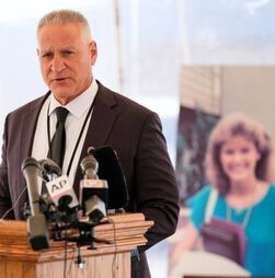 Diretor prisional do Tennessee demite-se após execução falhada de Christa Pike