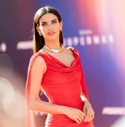 Sara Sampaio é a musa do novo videoclipe dos Rolling Stones