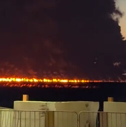 Petroleiro incendiado após ataque com drone ao largo de Sochi no Mar Negro